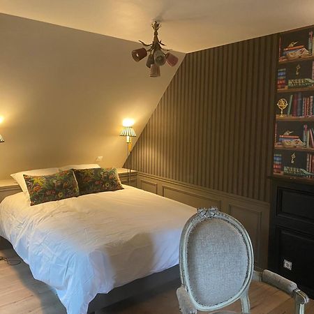 La Demeure Du Collectionneur Hotell Quintin Rum bild