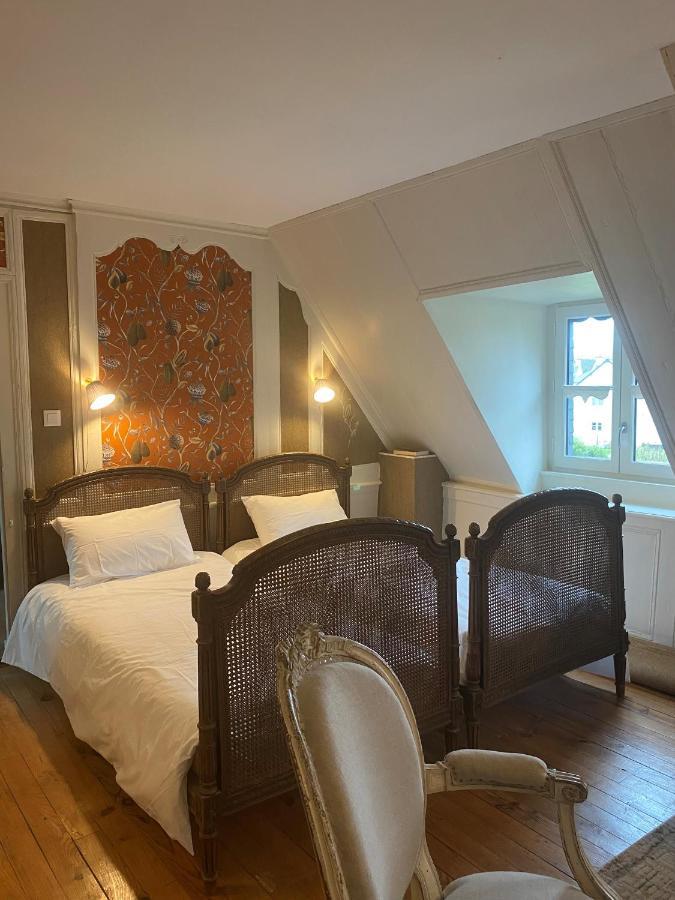 La Demeure Du Collectionneur Hotell Quintin Rum bild